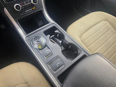 2022 Ford Edge SE - Photo 17 - Goshen, IN 46526