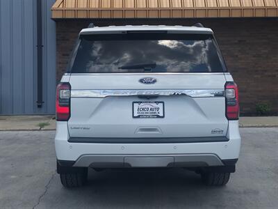 2019 Ford Expedition MAX Limited   - Photo 5 - Goshen, IN 46526