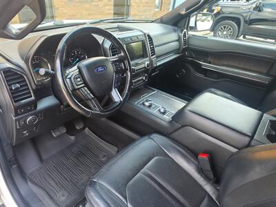 2019 Ford Expedition MAX Limited   - Photo 10 - Goshen, IN 46526