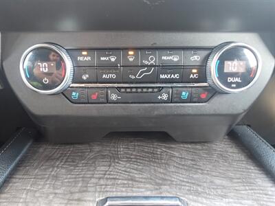 2019 Ford Expedition MAX Limited   - Photo 15 - Goshen, IN 46526