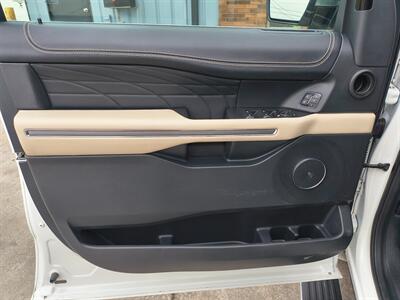 2024 Ford Expedition MAX Platinum   - Photo 23 - Goshen, IN 46526