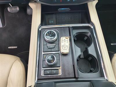 2024 Ford Expedition MAX Platinum   - Photo 14 - Goshen, IN 46526