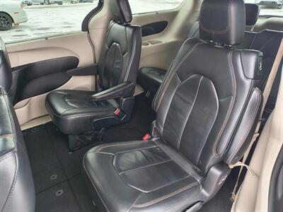2017 Chrysler Pacifica Touring Plus   - Photo 23 - Goshen, IN 46526