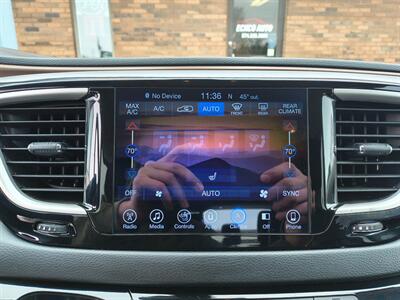 2017 Chrysler Pacifica Touring Plus   - Photo 18 - Goshen, IN 46526