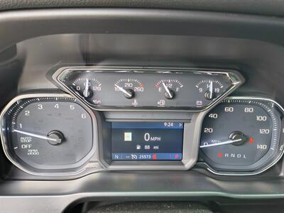 2019 GMC Sierra 1500 SLT   - Photo 11 - Goshen, IN 46526