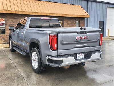 2019 GMC Sierra 1500 SLT   - Photo 4 - Goshen, IN 46526