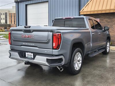 2019 GMC Sierra 1500 SLT   - Photo 6 - Goshen, IN 46526