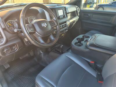 2022 RAM 2500 Tradesman   - Photo 11 - Goshen, IN 46526