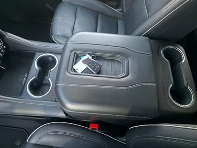 2023 Chevrolet Suburban Premier - Photo 14 - Goshen, IN 46526