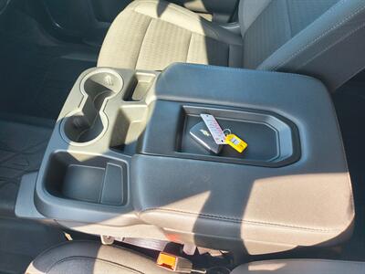 2024 Chevrolet Silverado 1500 LT   - Photo 13 - Goshen, IN 46526