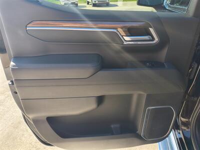 2024 Chevrolet Silverado 1500 LT   - Photo 24 - Goshen, IN 46526