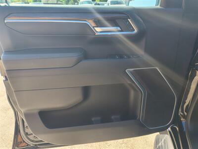 2024 Chevrolet Silverado 1500 LT   - Photo 21 - Goshen, IN 46526