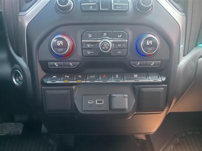 2020 Chevrolet Silverado 1500 LT   - Photo 15 - Goshen, IN 46526