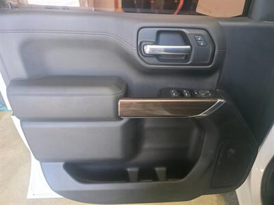 2020 Chevrolet Silverado 1500 LT   - Photo 21 - Goshen, IN 46526