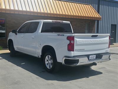 2020 Chevrolet Silverado 1500 LT   - Photo 4 - Goshen, IN 46526