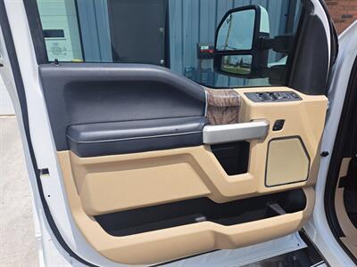 2018 Ford F-250 Super Duty Lariat   - Photo 19 - Goshen, IN 46526