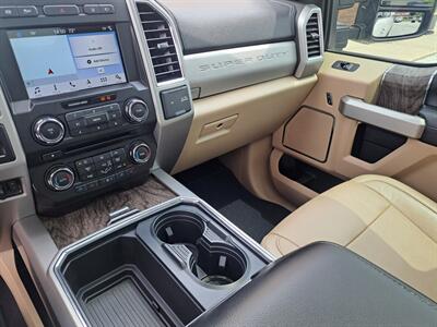 2018 Ford F-250 Super Duty Lariat   - Photo 14 - Goshen, IN 46526
