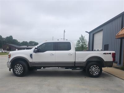 2018 Ford F-250 Super Duty Lariat   - Photo 3 - Goshen, IN 46526