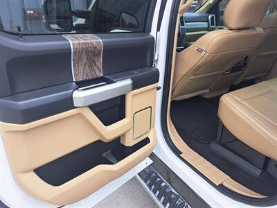 2018 Ford F-250 Super Duty Lariat   - Photo 21 - Goshen, IN 46526