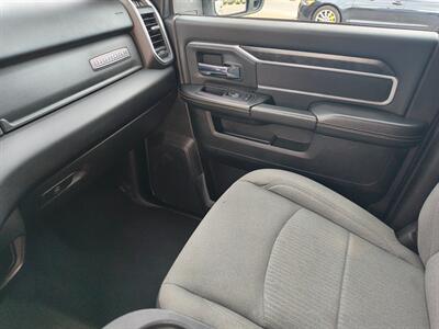 2024 RAM 2500 Big Horn   - Photo 14 - Goshen, IN 46526