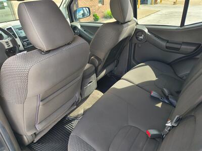 2014 Nissan Xterra PRO-4X   - Photo 20 - Goshen, IN 46526