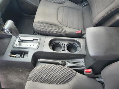 2014 Nissan Xterra PRO-4X   - Photo 14 - Goshen, IN 46526