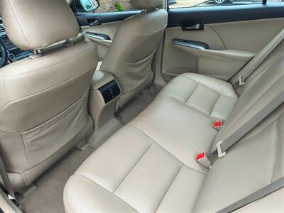 2014 Toyota Camry Hybrid XLE   - Photo 19 - Goshen, IN 46526