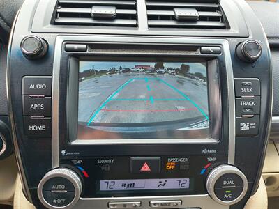 2014 Toyota Camry Hybrid XLE   - Photo 17 - Goshen, IN 46526