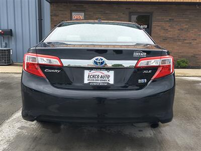 2014 Toyota Camry Hybrid XLE   - Photo 5 - Goshen, IN 46526