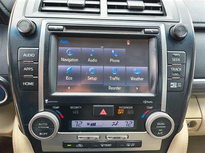 2014 Toyota Camry Hybrid XLE   - Photo 16 - Goshen, IN 46526