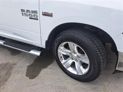 2021 RAM 1500 Classic Tradesman   - Photo 25 - Goshen, IN 46526