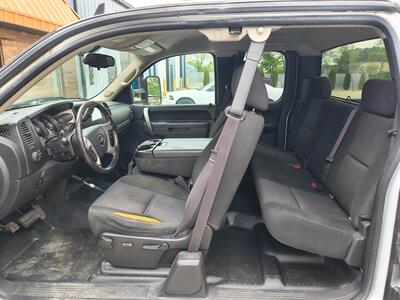 2013 Chevrolet Silverado 2500HD LT   - Photo 21 - Goshen, IN 46526
