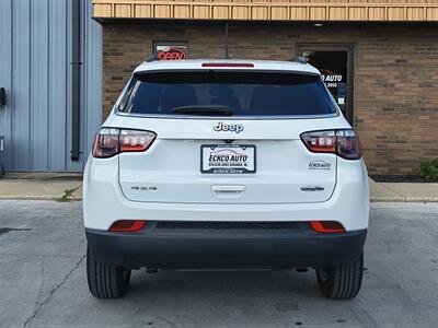 2024 Jeep Compass Latitude   - Photo 5 - Goshen, IN 46526