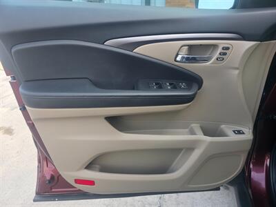 2021 Honda Pilot EX-L   - Photo 21 - Goshen, IN 46526