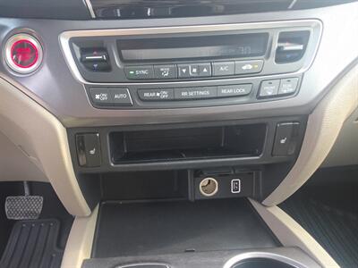 2021 Honda Pilot EX-L   - Photo 17 - Goshen, IN 46526