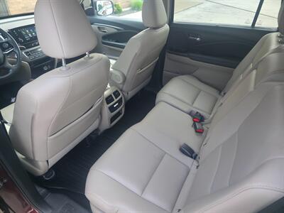 2021 Honda Pilot EX-L   - Photo 23 - Goshen, IN 46526