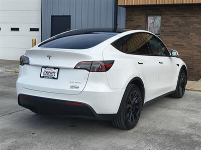 2023 Tesla Model Y Long Range   - Photo 6 - Goshen, IN 46526