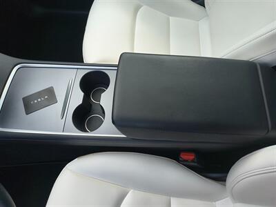 2023 Tesla Model Y Long Range   - Photo 14 - Goshen, IN 46526