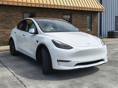 2023 Tesla Model Y Long Range   - Photo 8 - Goshen, IN 46526