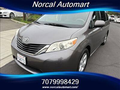 2014 Toyota Sienna LE 8-Passenger   - Photo 3 - Vacaville, CA 95687
