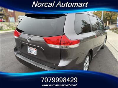 2014 Toyota Sienna LE 8-Passenger   - Photo 7 - Vacaville, CA 95687