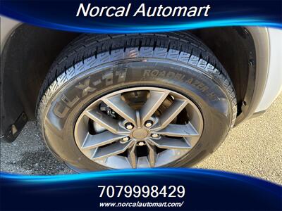 2016 Jeep Grand Cherokee Laredo   - Photo 9 - Vacaville, CA 95687