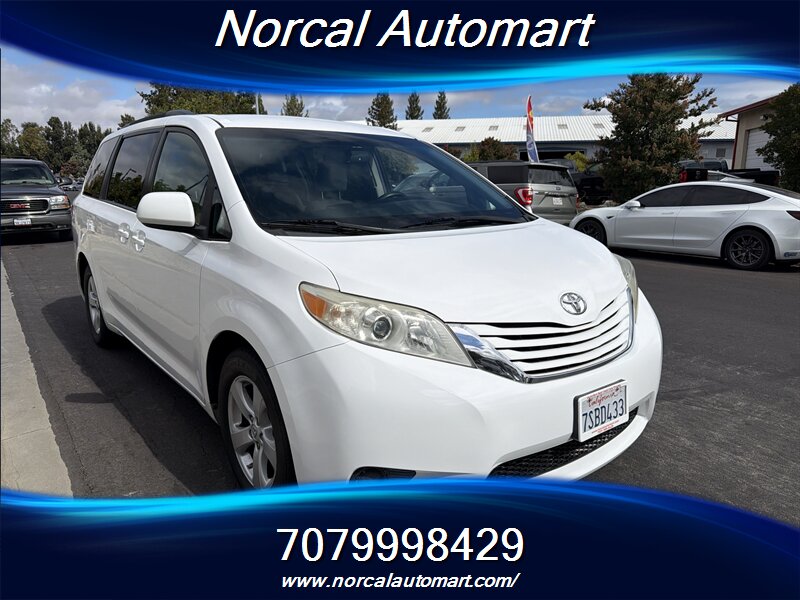 2016 Toyota Sienna LE 8-Passenger   - Photo 1 - Vacaville, CA 95687