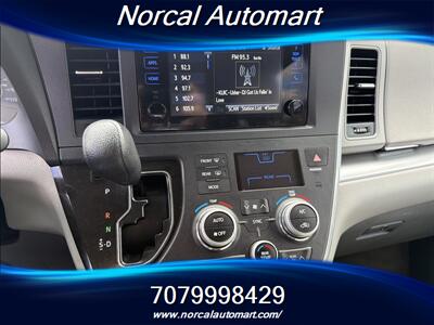 2016 Toyota Sienna LE 8-Passenger - Photo 16 - Vacaville, CA 95687