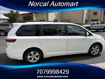 2016 Toyota Sienna LE 8-Passenger - Photo 8 - Vacaville, CA 95687