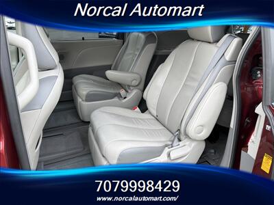 2013 Toyota Sienna XLE 8-Passenger - Photo 13 - Vacaville, CA 95687