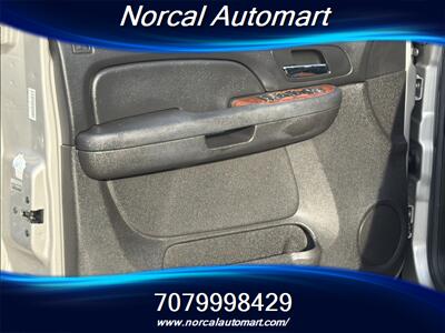 2007 Chevrolet Tahoe LS 4dr SUV   - Photo 12 - Vacaville, CA 95687