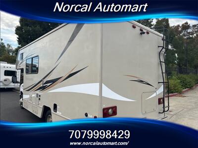 2018 Winnebago Minnie Winnie 25B   - Photo 5 - Vacaville, CA 95687