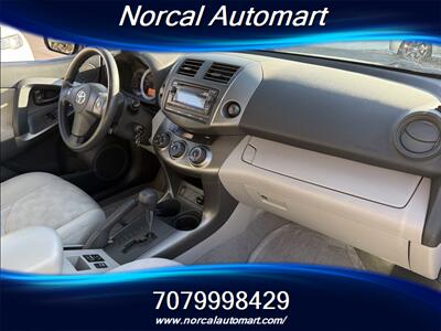 2012 Toyota RAV4   - Photo 13 - Vacaville, CA 95687