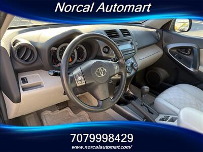2012 Toyota RAV4   - Photo 10 - Vacaville, CA 95687